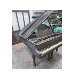 Fortepian firmy Steinway & Sons mod. M. Nr seryjny 176524