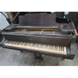 Fortepian firmy Steinway & Sons mod. M. Nr seryjny 176524