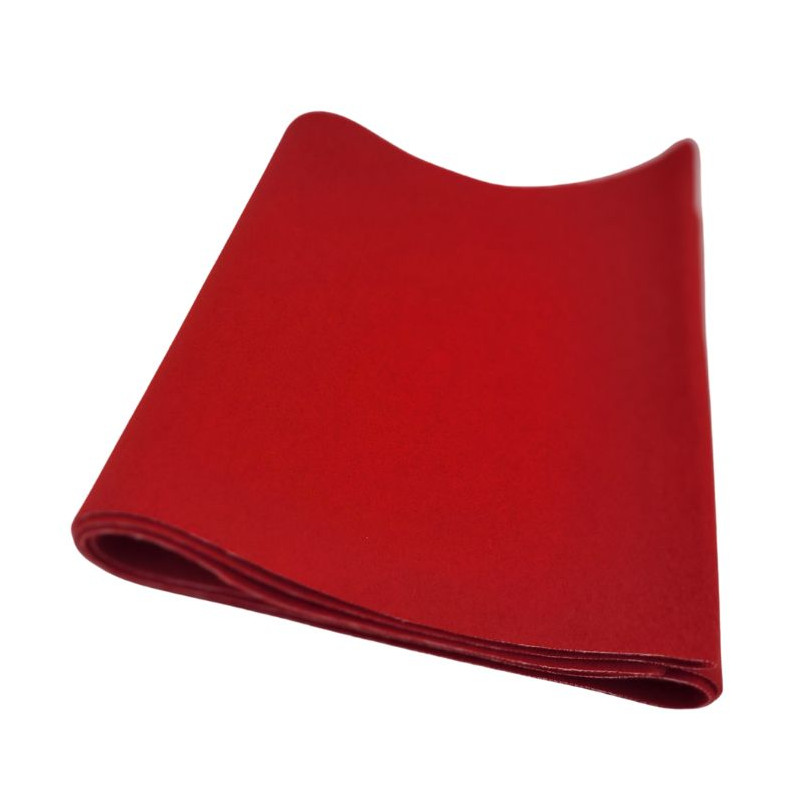 Kaszmir czerwony gr. 1,8 x 200 x 1360 mm